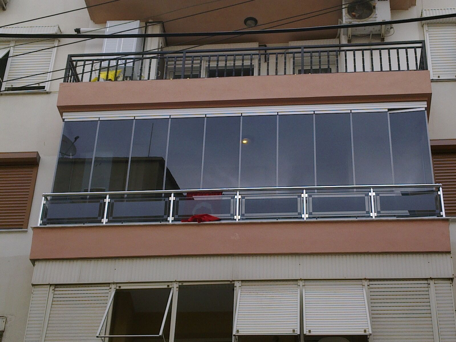 ce216db8-2a2b-43e7-af61-a54d9162fac3