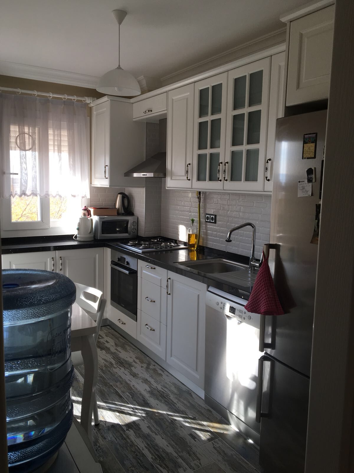 dbc4ec1c-e9b2-4db2-9eb3-a18699f65a98